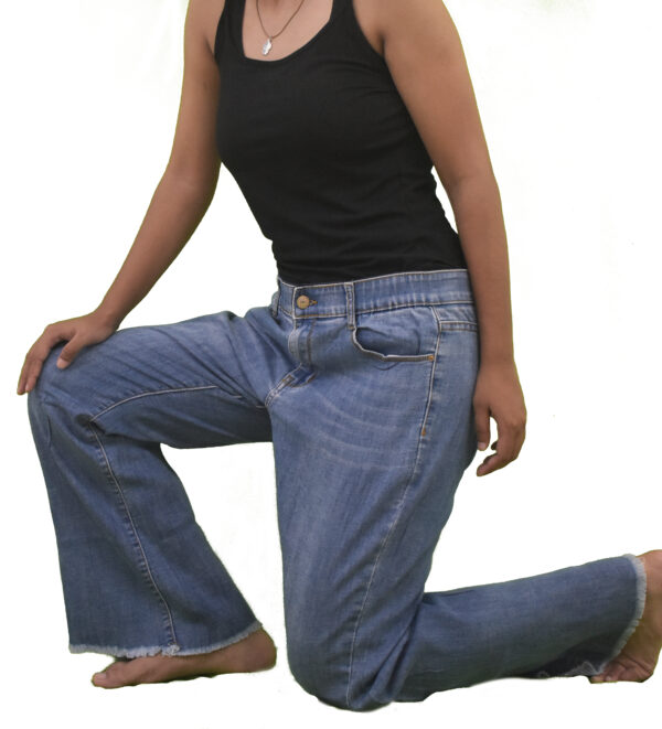 Rough Flared Jeans - Image 4