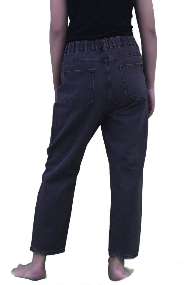 Black High-Waist Jeans - Image 4