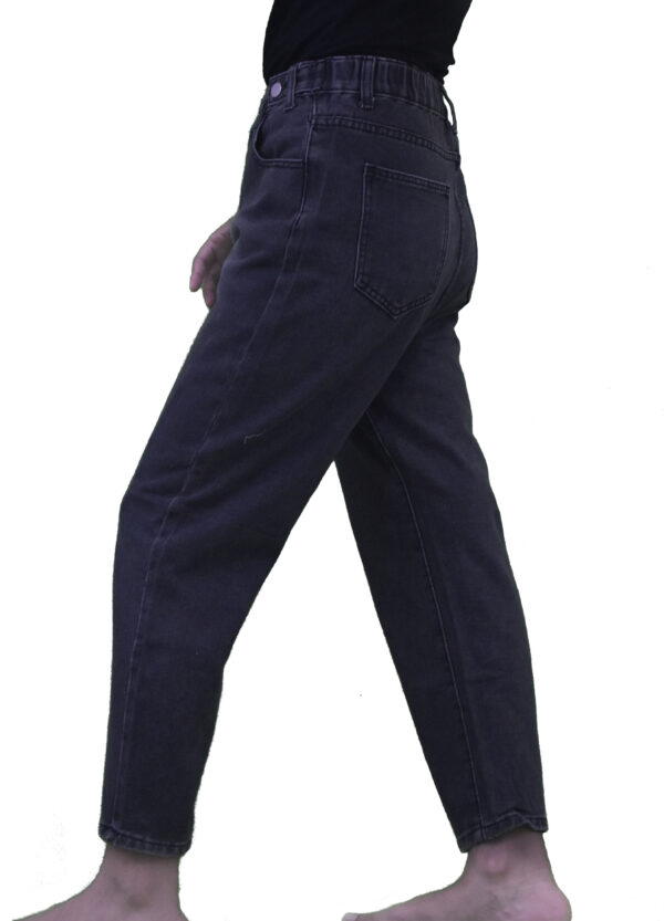Black High-Waist Jeans - Image 3
